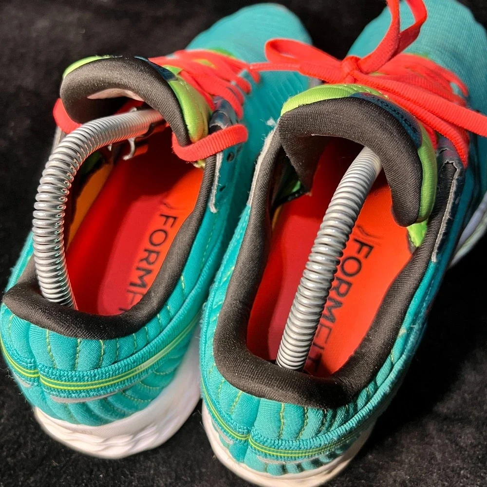 Saucony Kinvara 11 S10551-10 Womens 8.5 Athletic Running Shoes Aqua Blue Sneaker